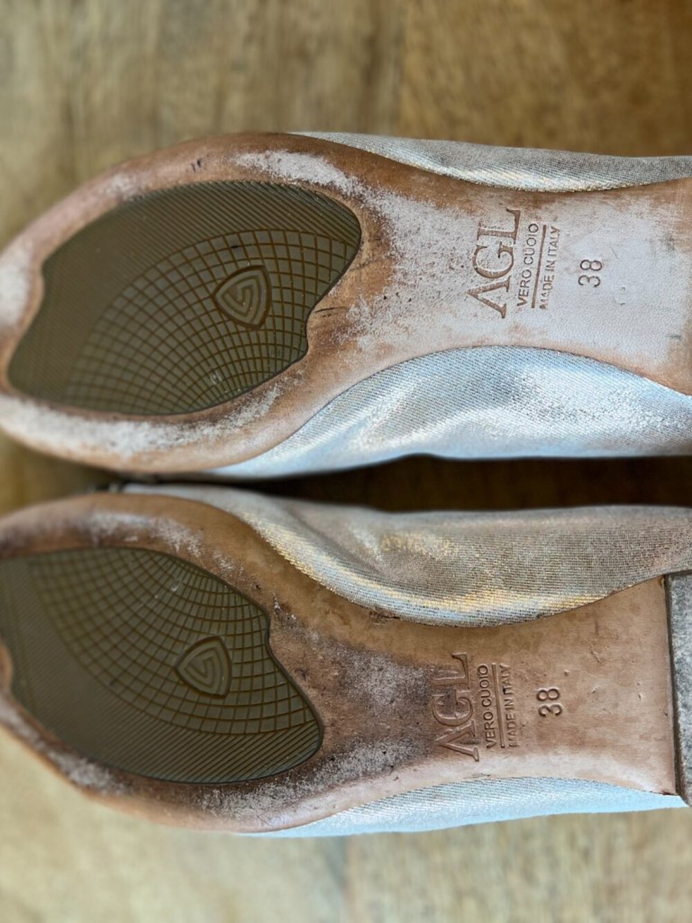 AGL Monika Toe Ballet Flat PREOWNED size 38 (US 7.5) - Picture 9 of 9